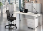 Schreibtisch, Bürostuhl zum Sonderpreis